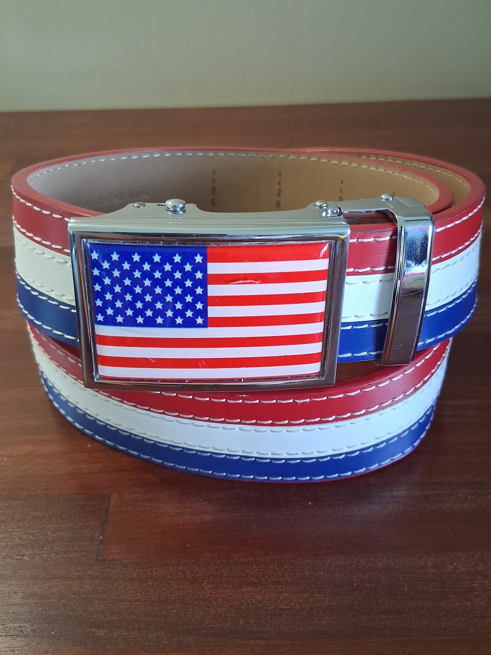 NEXBELT Patriotic Red, White Blue Golf Belt US Flag Buckle Magnetic Ball Marker